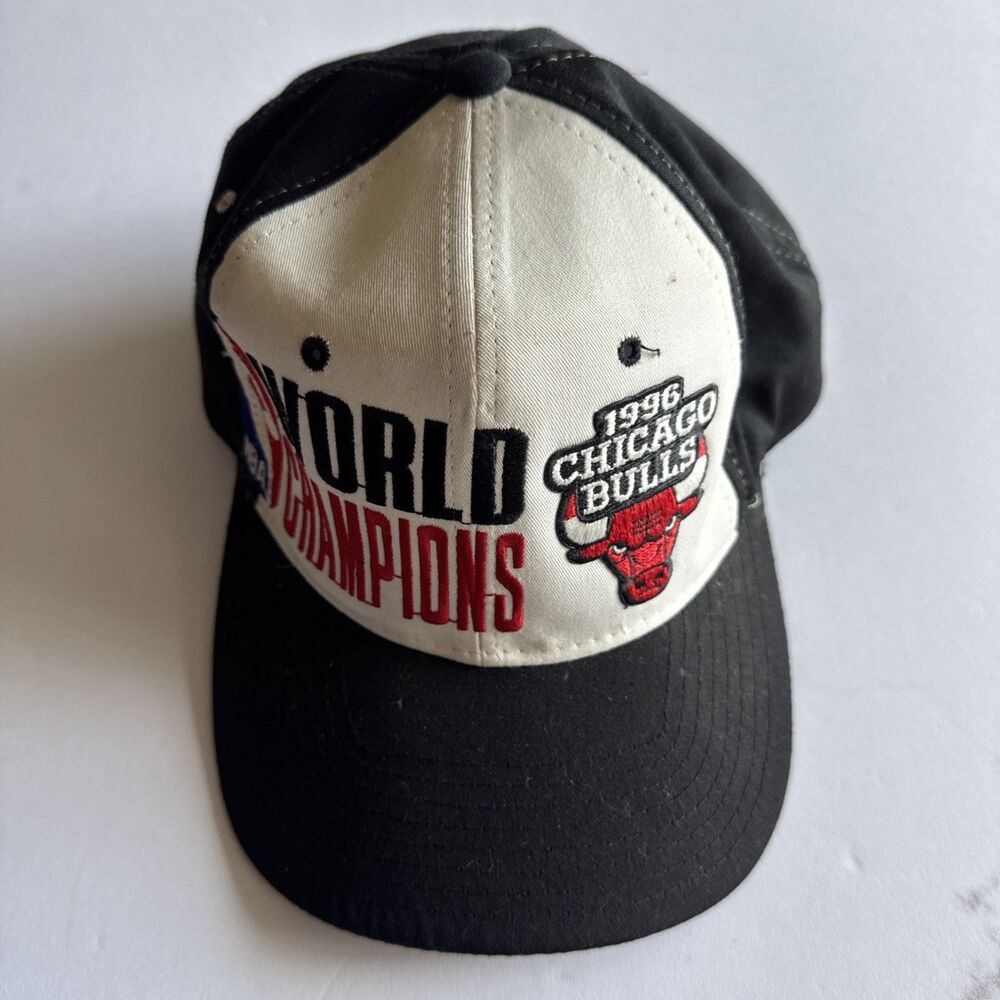Starter Chicago Bulls 1996 Champions Snapback Hat Cap Jordan NBA World Champions